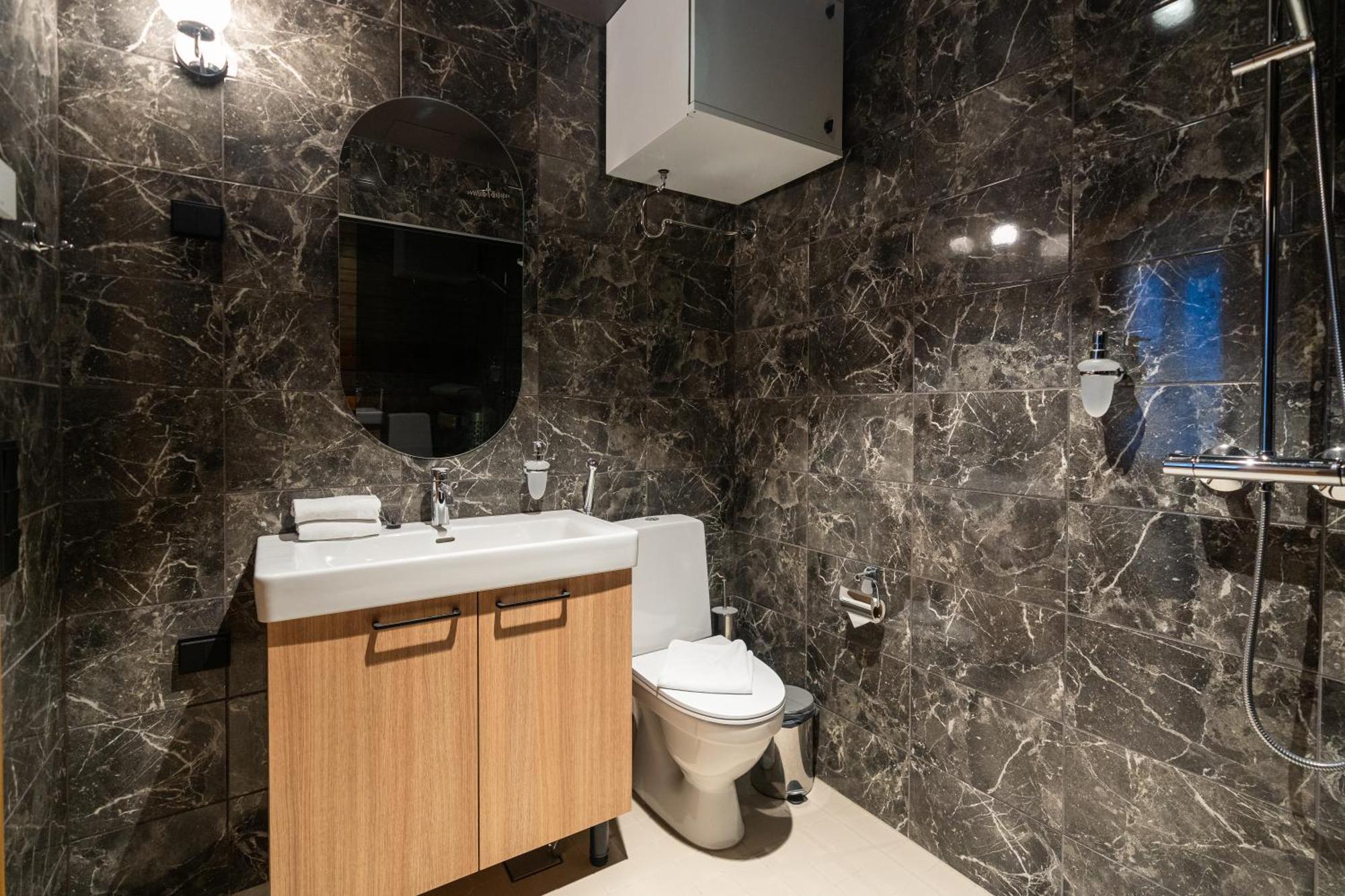 Postmaster Hotel Рованиеми Экстерьер фото